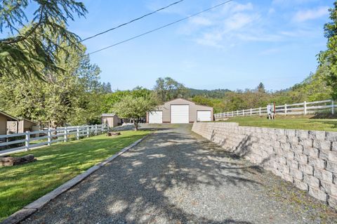 Tiny photo for 3583 Ross Lane, Central Point, OR 97502 (MLS # 220219716)