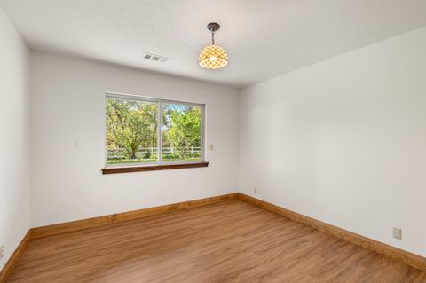 Tiny photo for 3583 Ross Lane, Central Point, OR 97502 (MLS # 220219716)