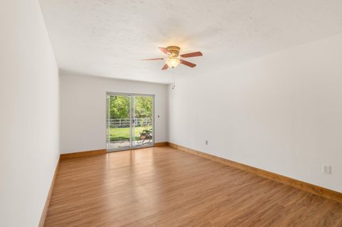 Tiny photo for 3583 Ross Lane, Central Point, OR 97502 (MLS # 220219716)