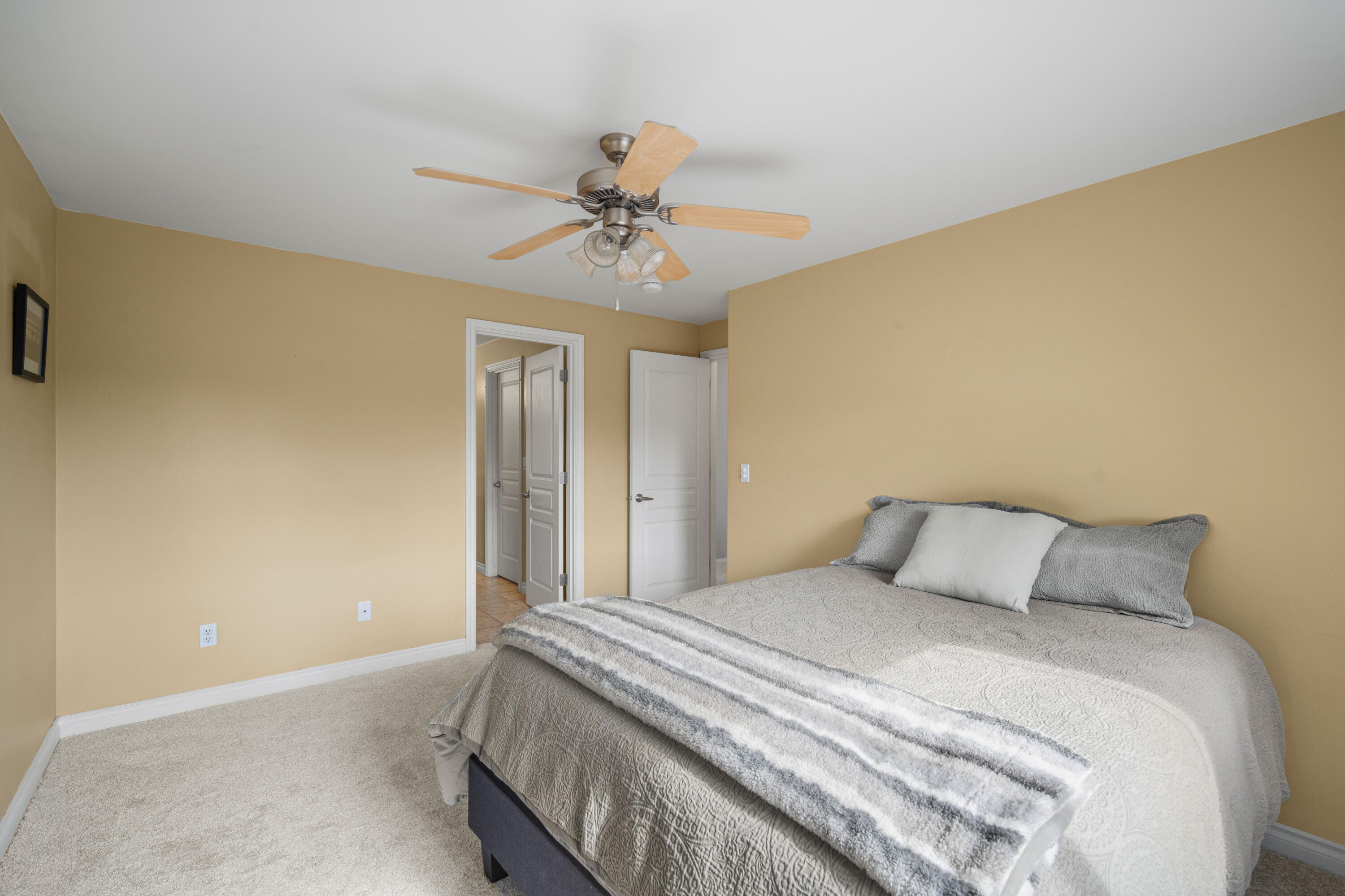 River Rim - Residential