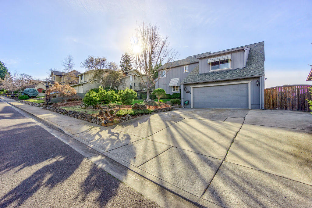 Castle Ridge Estates - Residential