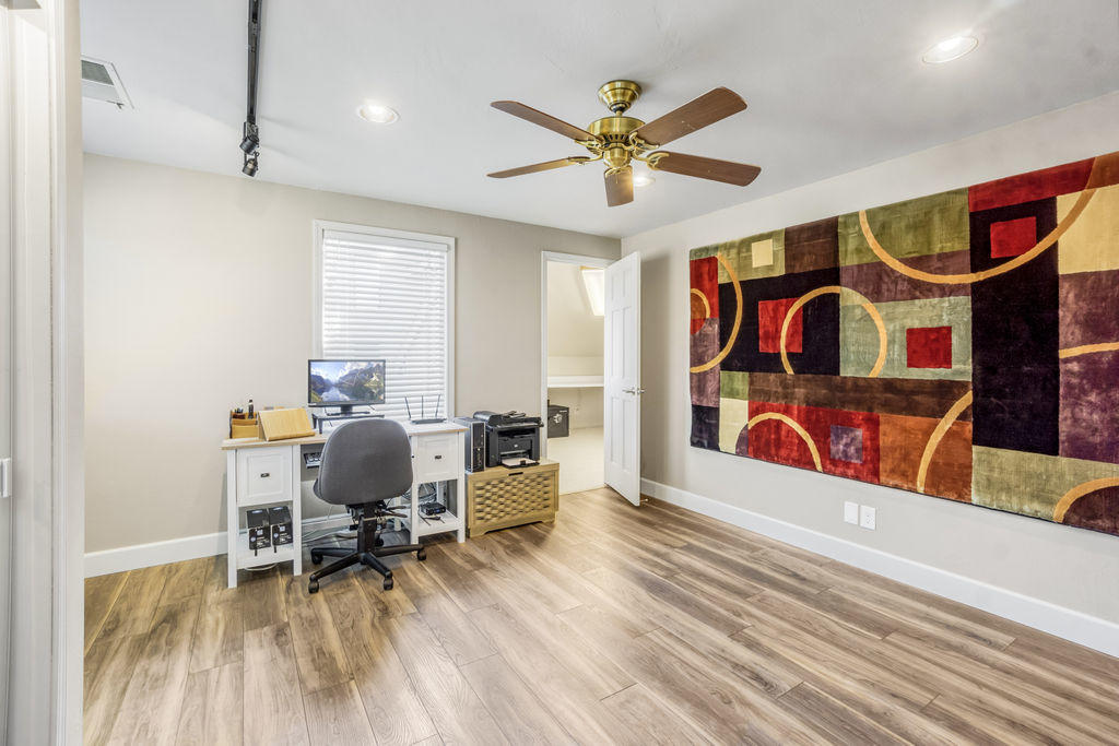 Castle Ridge Estates - Residential