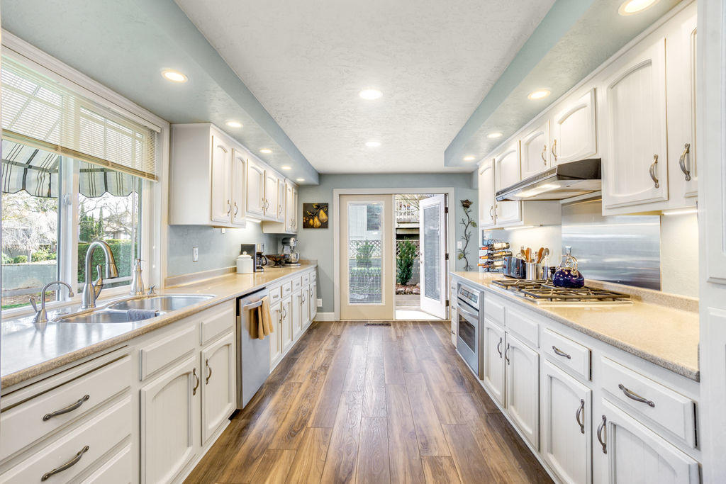 Castle Ridge Estates - Residential