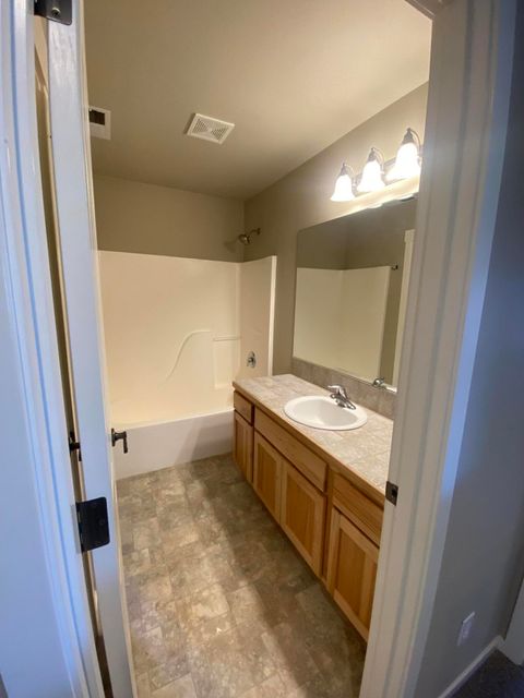 Tiny photo for 61725 SE Daly Estates Drive, Bend, OR 97702 (MLS # 220214867)