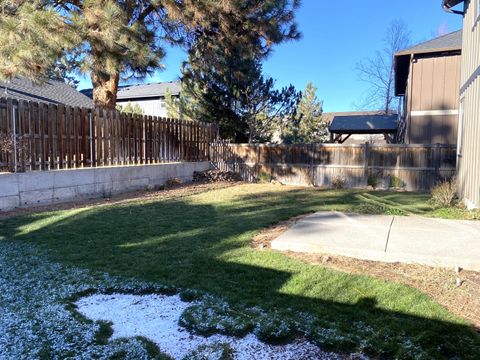 Tiny photo for 61725 SE Daly Estates Drive, Bend, OR 97702 (MLS # 220214867)