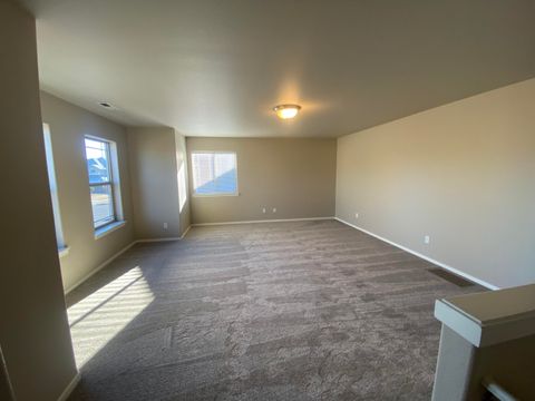 Tiny photo for 61725 SE Daly Estates Drive, Bend, OR 97702 (MLS # 220214867)