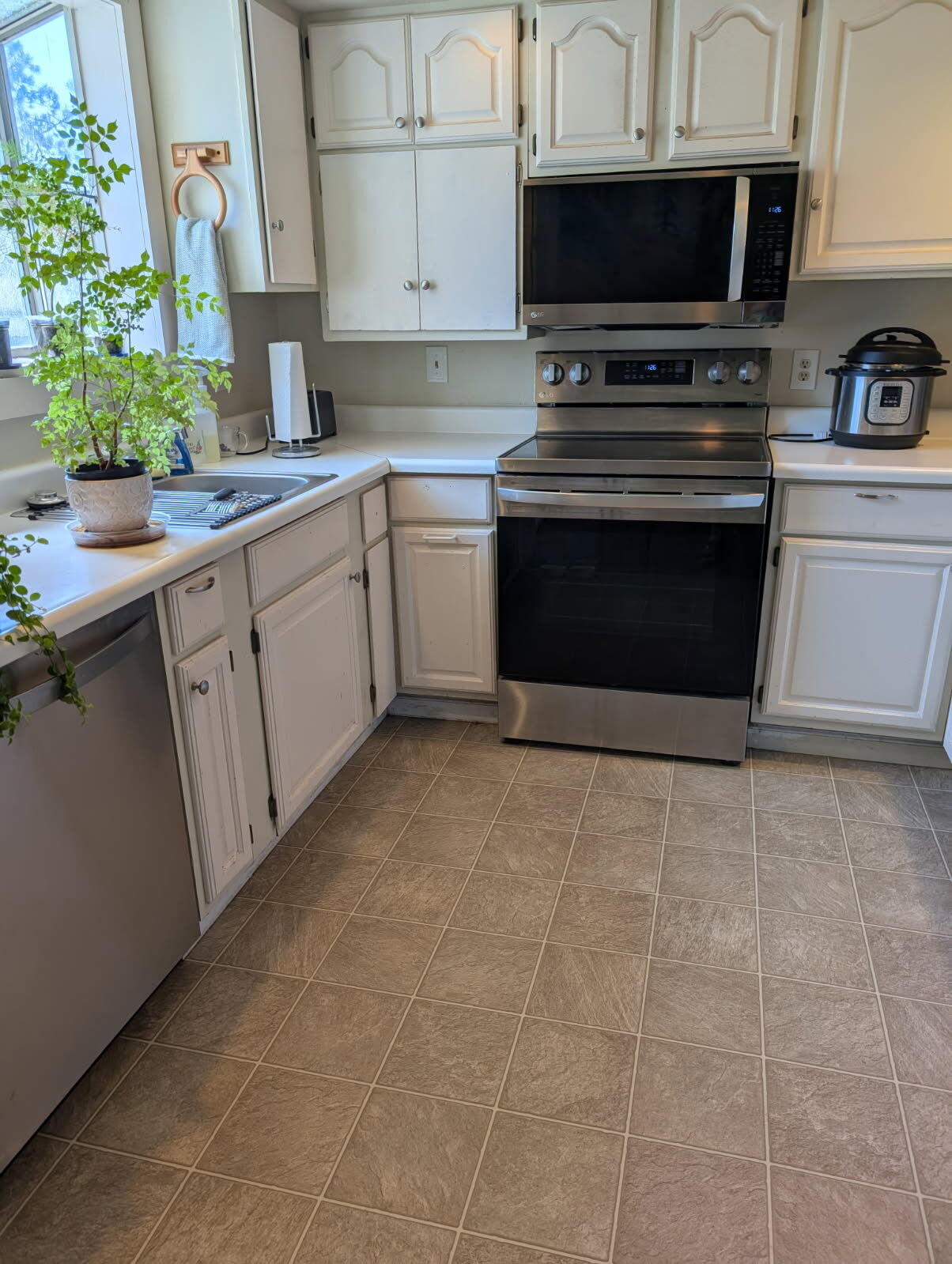 Merrymans' Replat -Vacated Part Of Old Orchard Monor - Residential