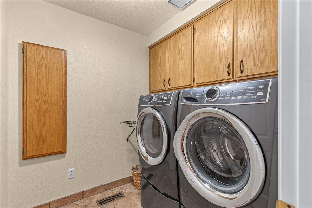 Coker Butte Subdivision - Residential