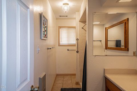 Tiny photo for 6181 Thistle Lane, Central Point, OR 97502 (MLS # 220224369)