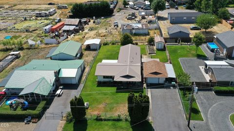 Tiny photo for 6181 Thistle Lane, Central Point, OR 97502 (MLS # 220224369)