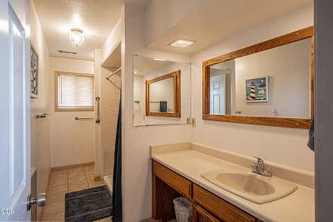 Tiny photo for 6181 Thistle Lane, Central Point, OR 97502 (MLS # 220224369)