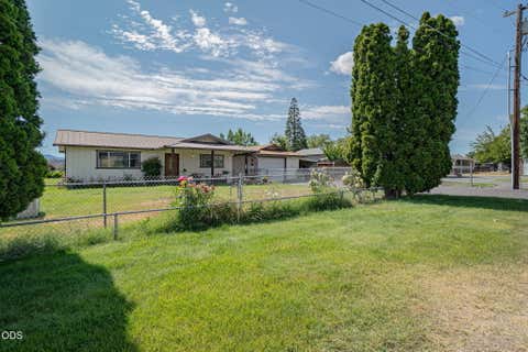 Photo of 6181 Thistle Lane, Central Point, OR 97502 (MLS # 220224369)