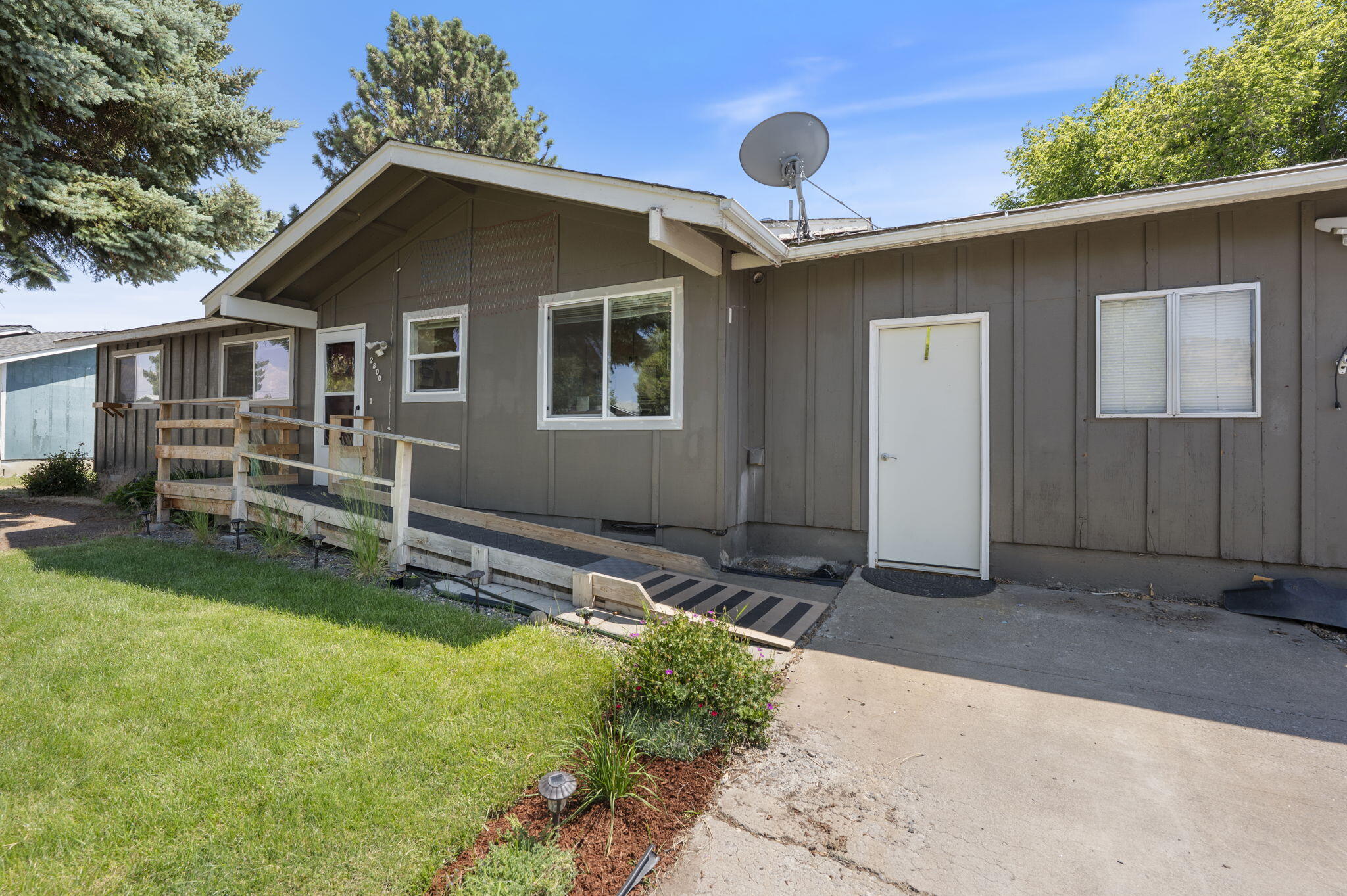 2800 Slayton Court