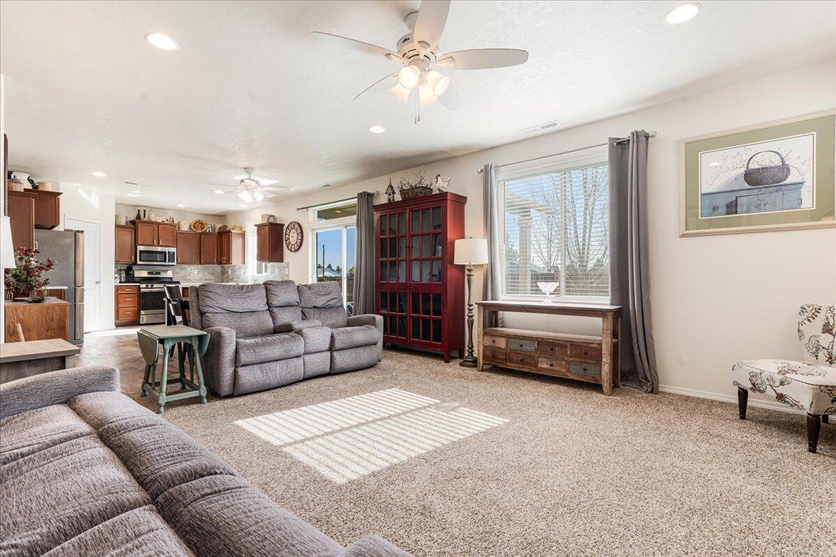 Obsidian Trails - Residential