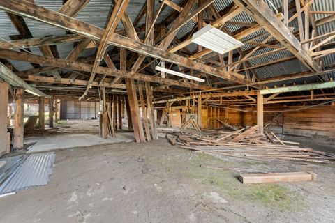 Tiny photo for 4570 New Hope Road, Grants Pass, OR 97527 (MLS # 220213953)