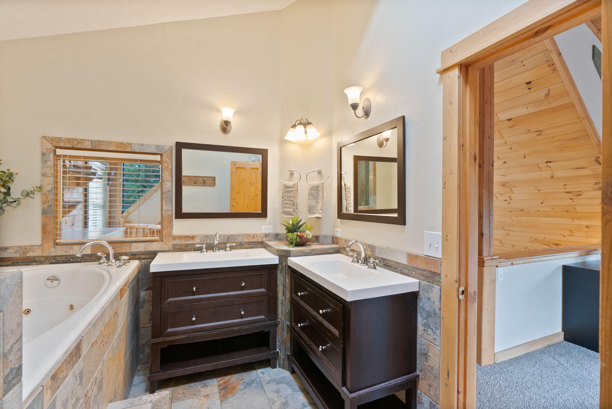 Deschutes RiverWoods - Residential