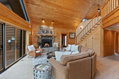 Tiny photo for 19434 River Woods Drive, Bend, OR 97702 (MLS # 220210251)