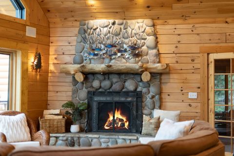 Tiny photo for 19434 River Woods Drive, Bend, OR 97702 (MLS # 220210251)