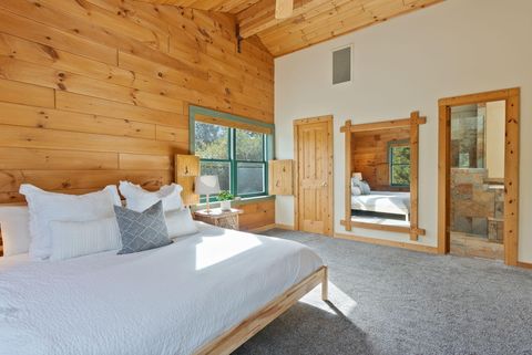 Tiny photo for 19434 River Woods Drive, Bend, OR 97702 (MLS # 220210251)