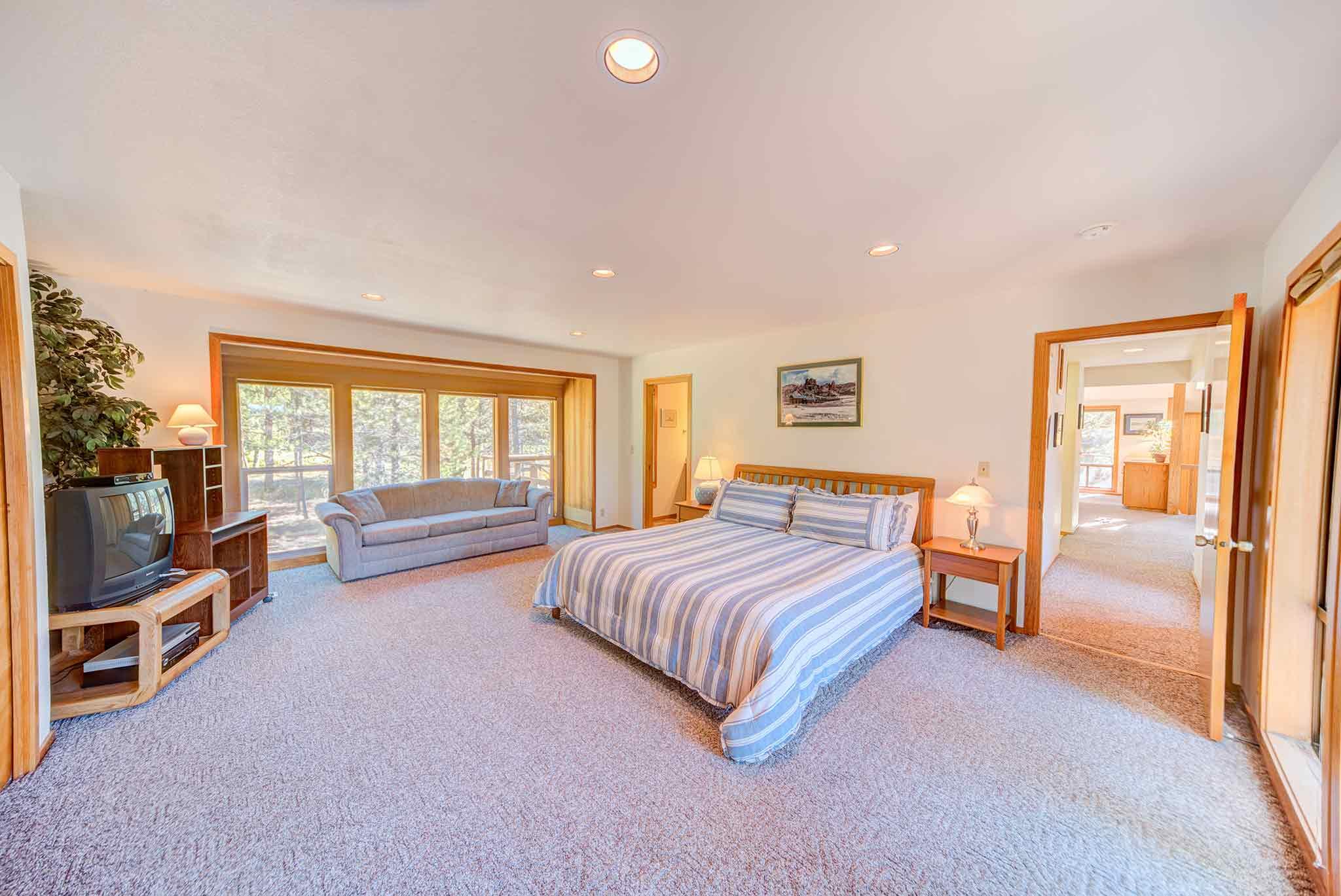 Fairway Crest Village - Residential