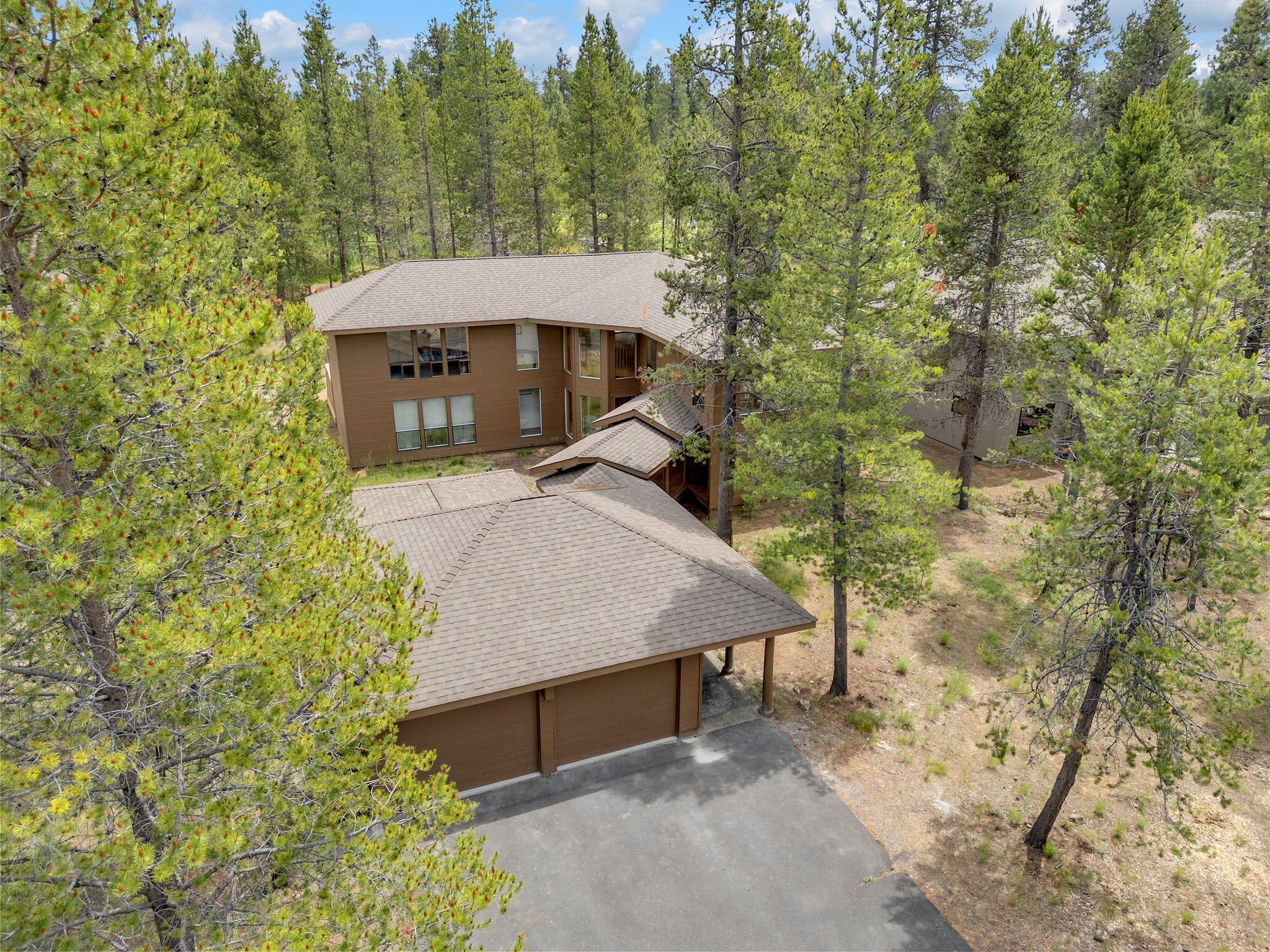 Fairway Crest Village - Residential