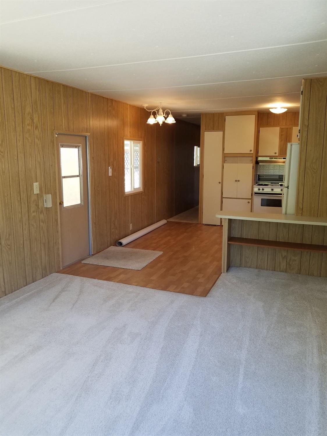 Country View Mobile Home Park - Residential