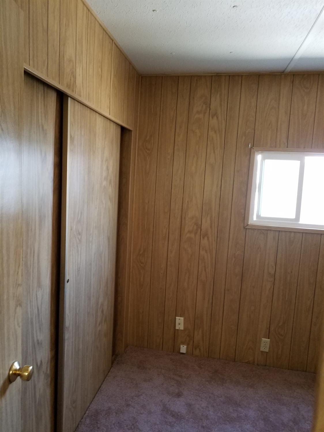 Country View Mobile Home Park - Residential