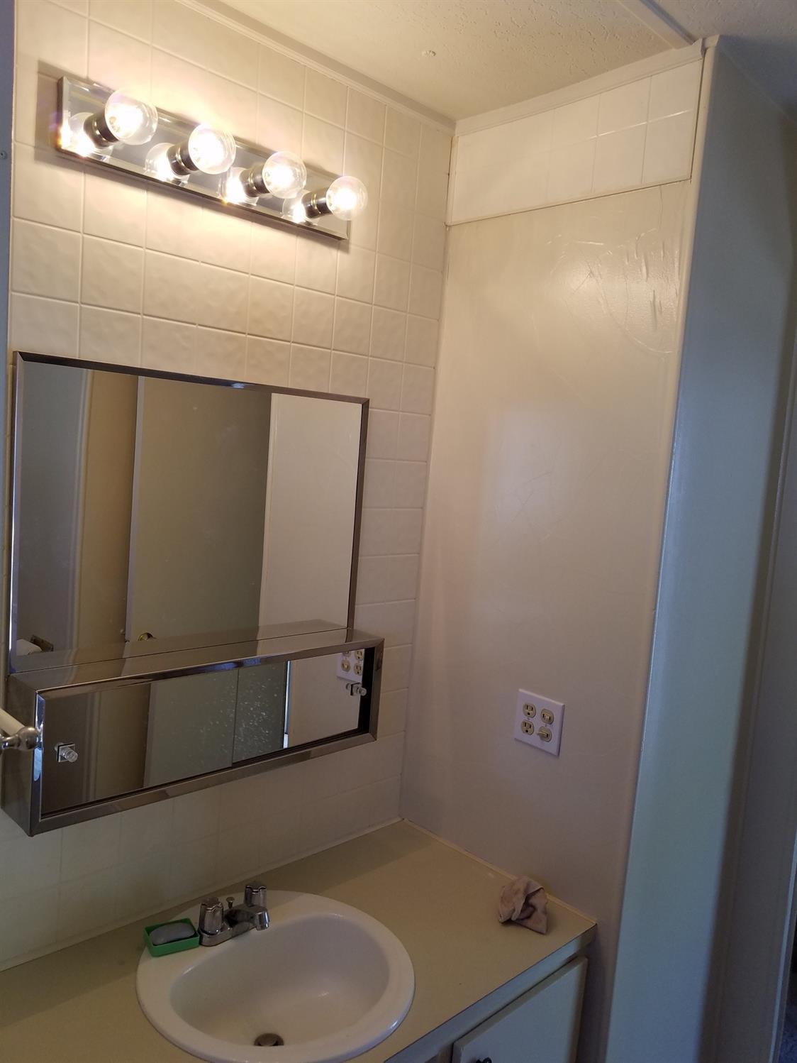 Country View Mobile Home Park - Residential