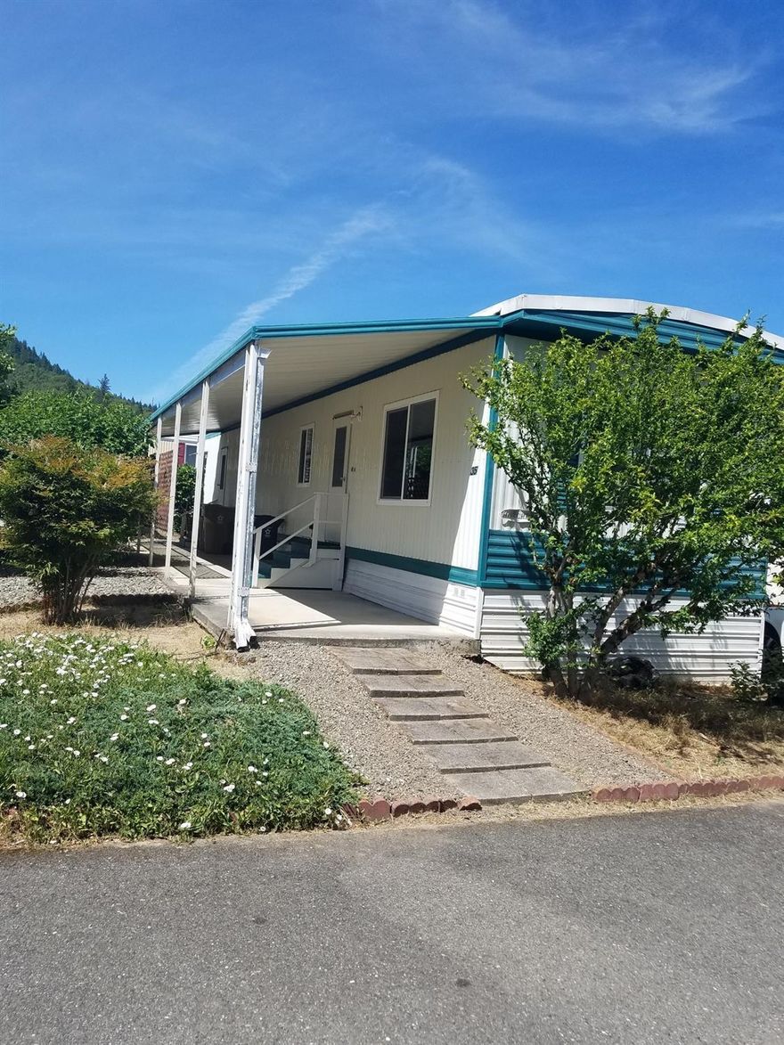 This bright and airy mobile home is ready to move into. The heat system is only a few years old. The roof has been recently replaced and and there are newer vinyl windows for comfort and efficient living. One pet is allowed in this friendly 55+ park. This home is close to everything Grants Pass has to offer.