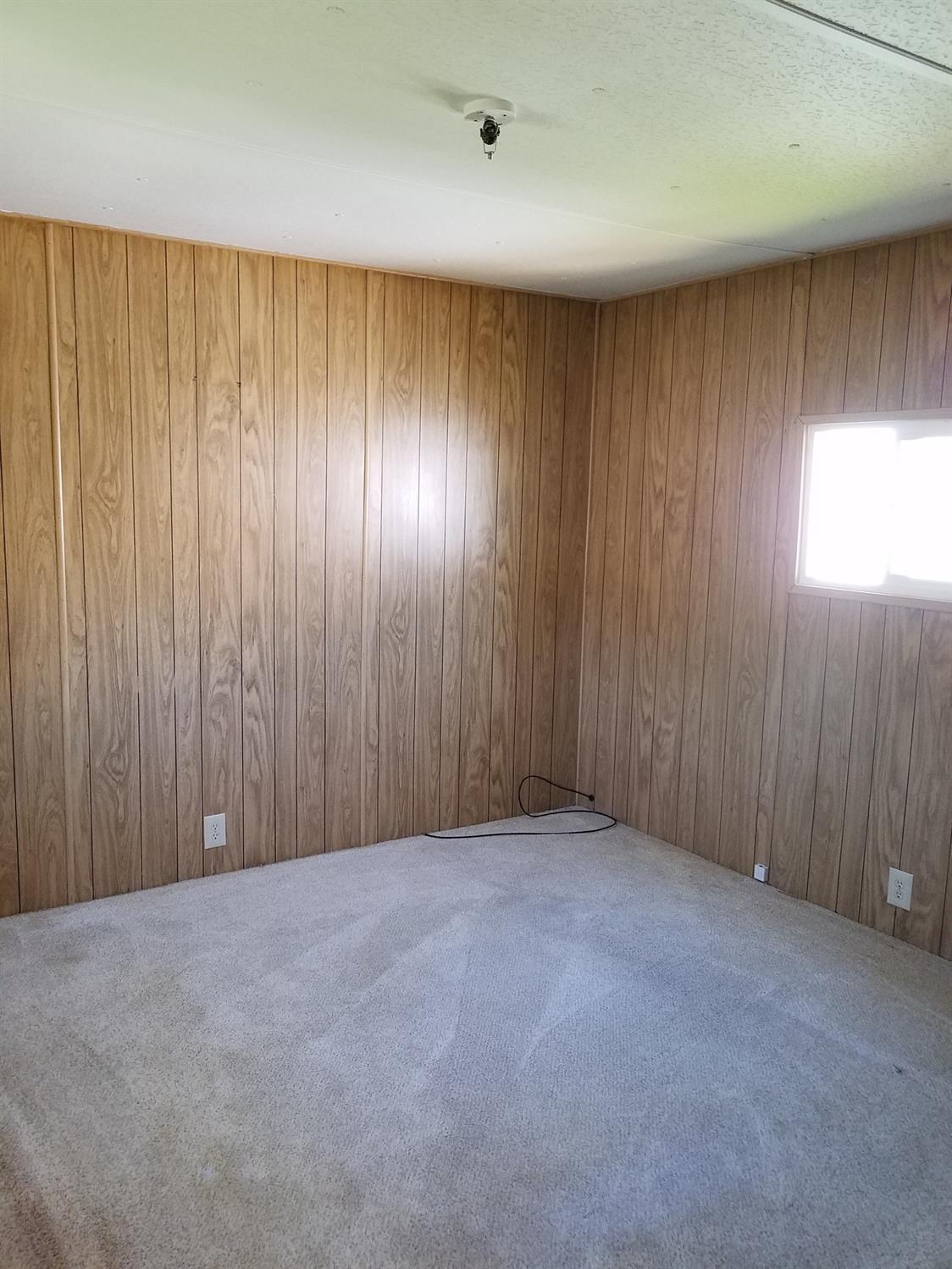 Country View Mobile Home Park - Residential