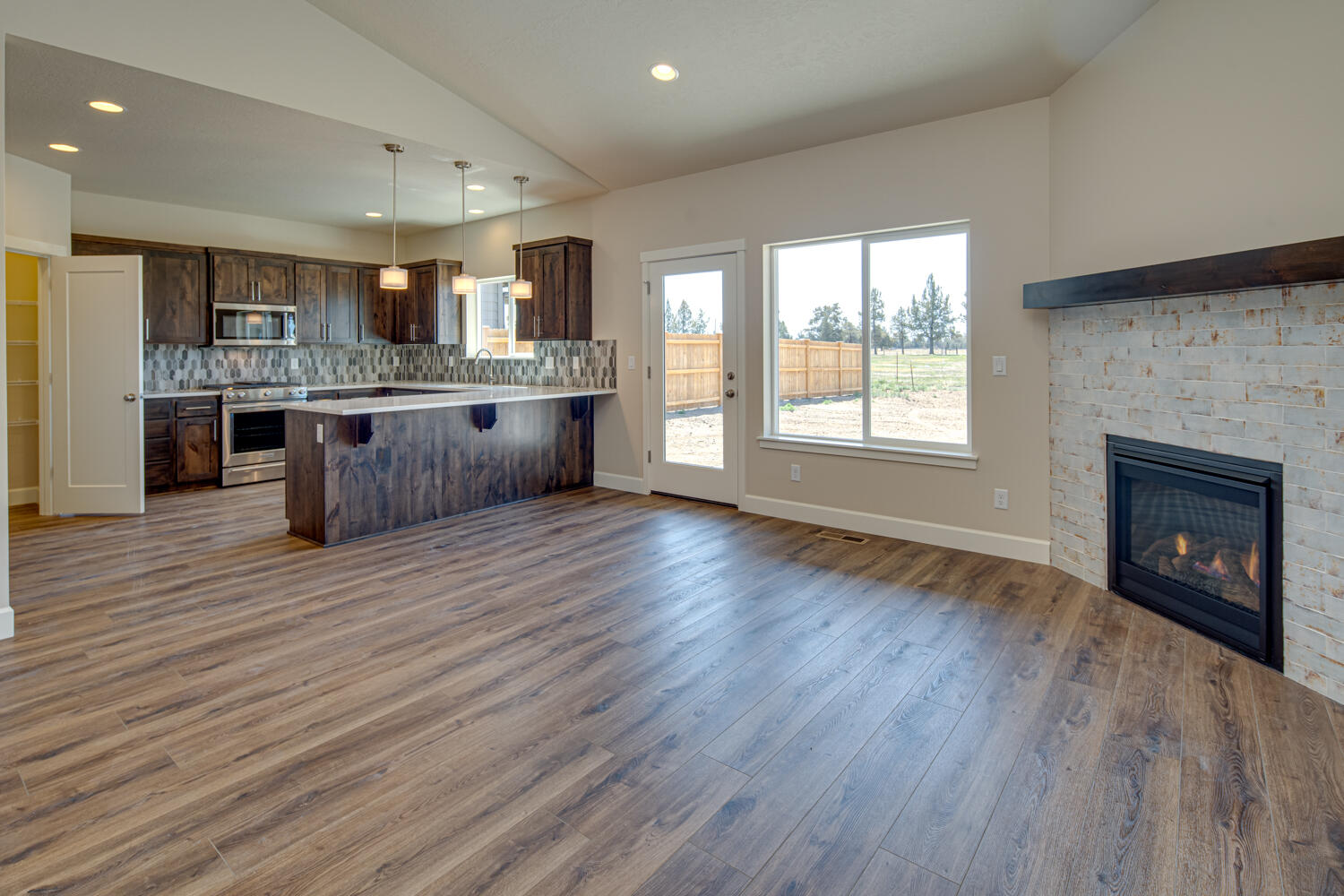 Josie Meadows - Residential