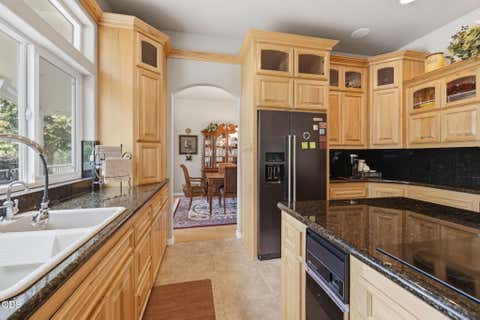 Tiny photo for 764 Jess Way, Grants Pass, OR 97526 (MLS # 220223201)