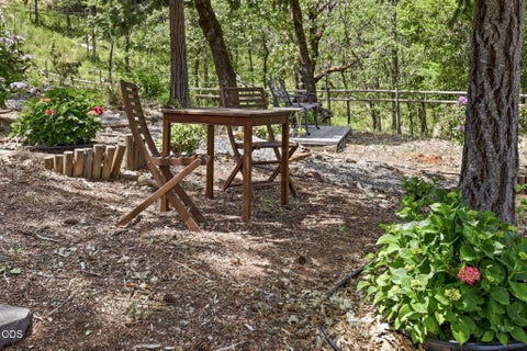 Tiny photo for 764 Jess Way, Grants Pass, OR 97526 (MLS # 220223201)