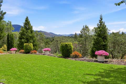 Tiny photo for 764 Jess Way, Grants Pass, OR 97526 (MLS # 220223201)