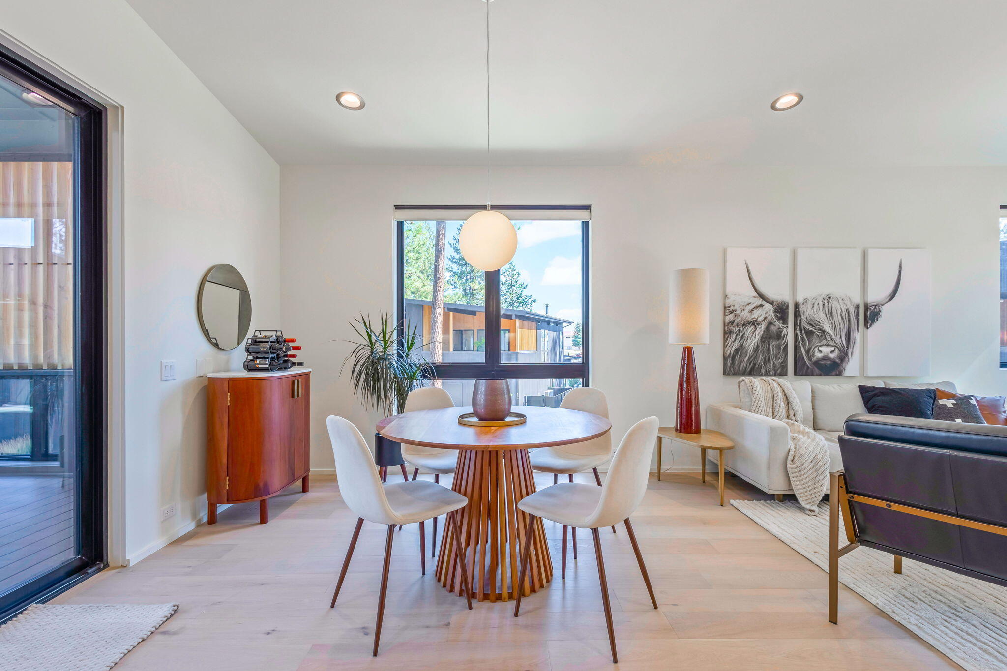 Sisters Woodlands - Residential