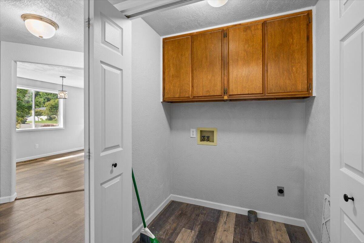 Valley Point - Residential