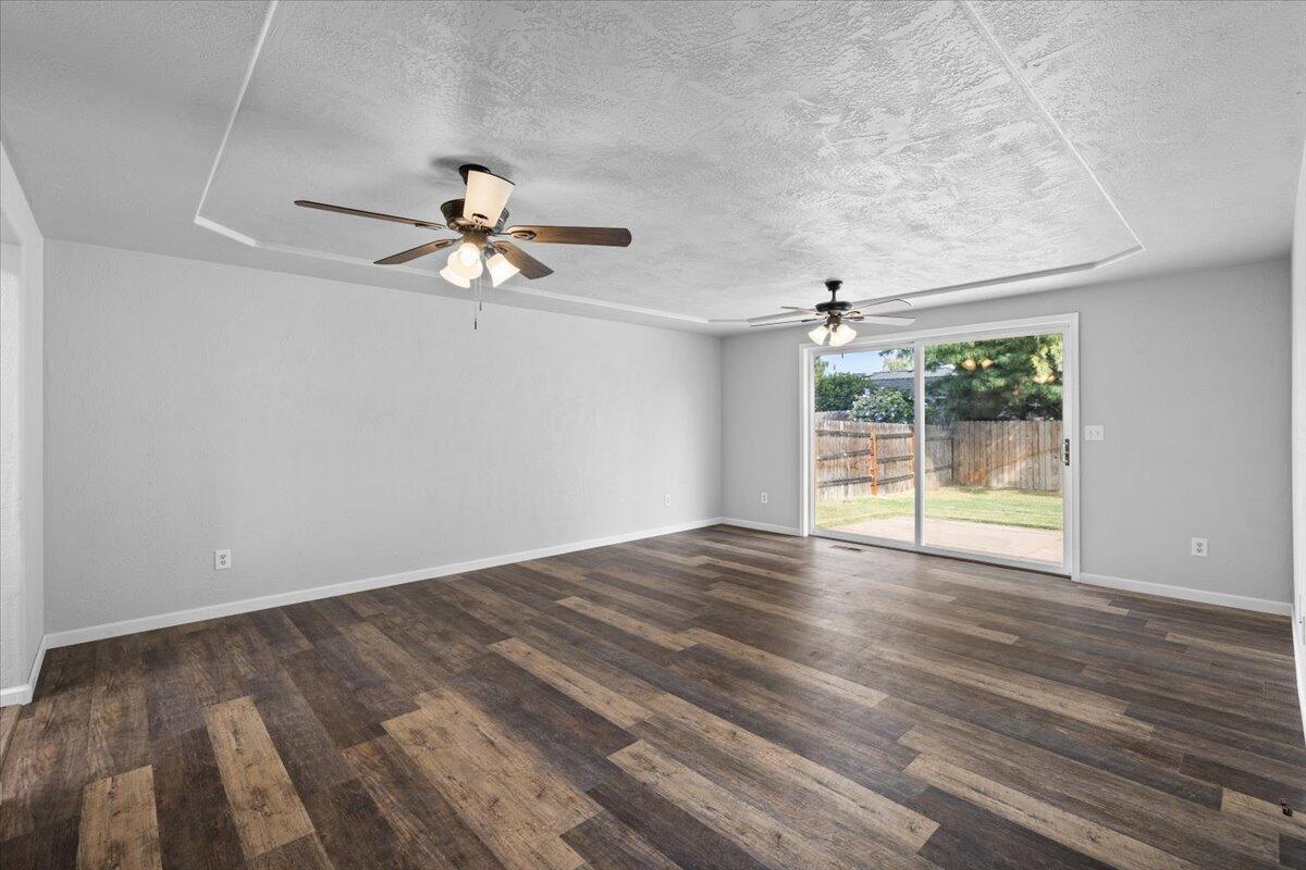 Valley Point - Residential