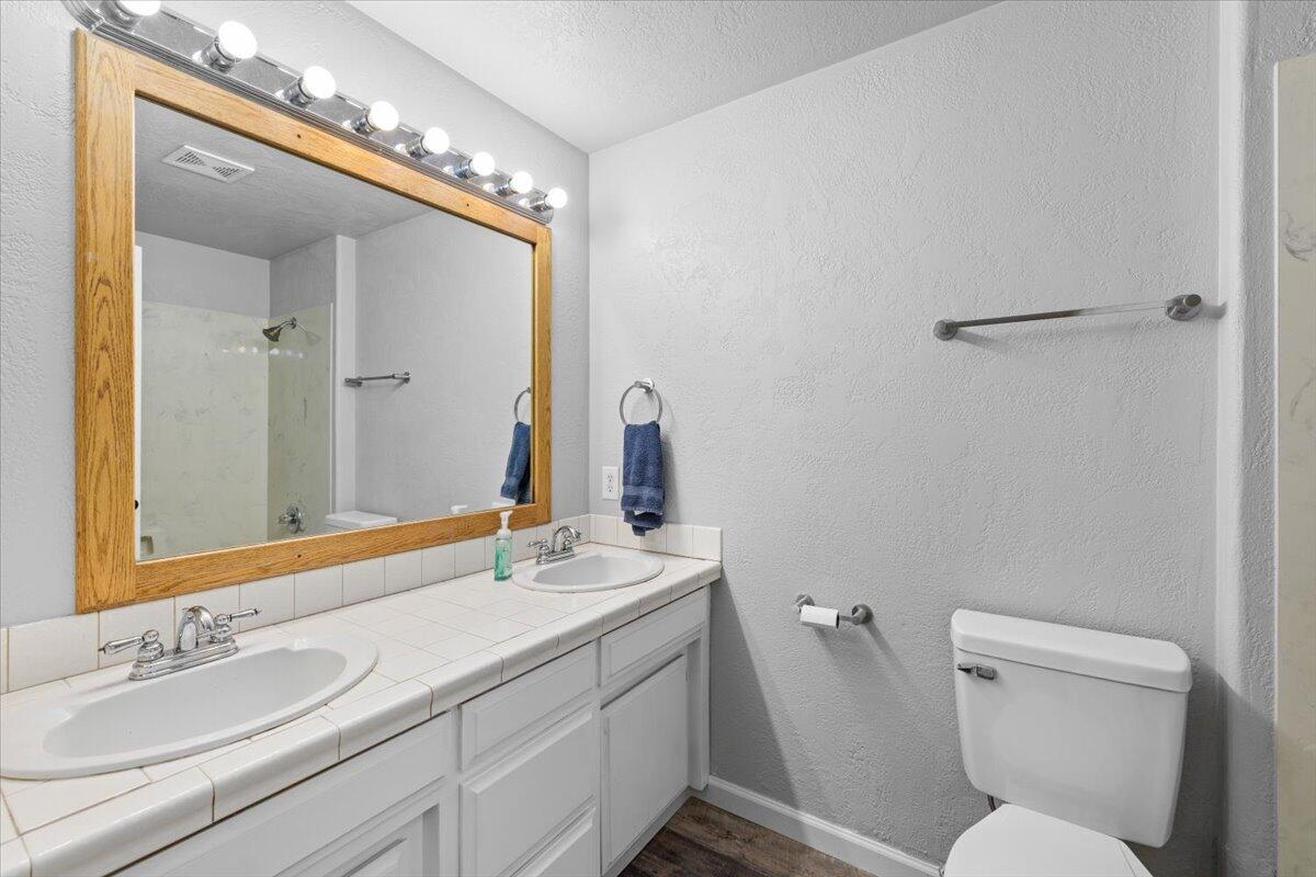 Valley Point - Residential