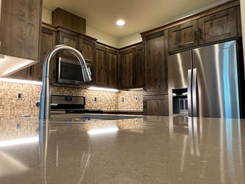 Tiny photo for 20735 Boulderfield Avenue, Bend, OR 97701 (MLS # 220212132)