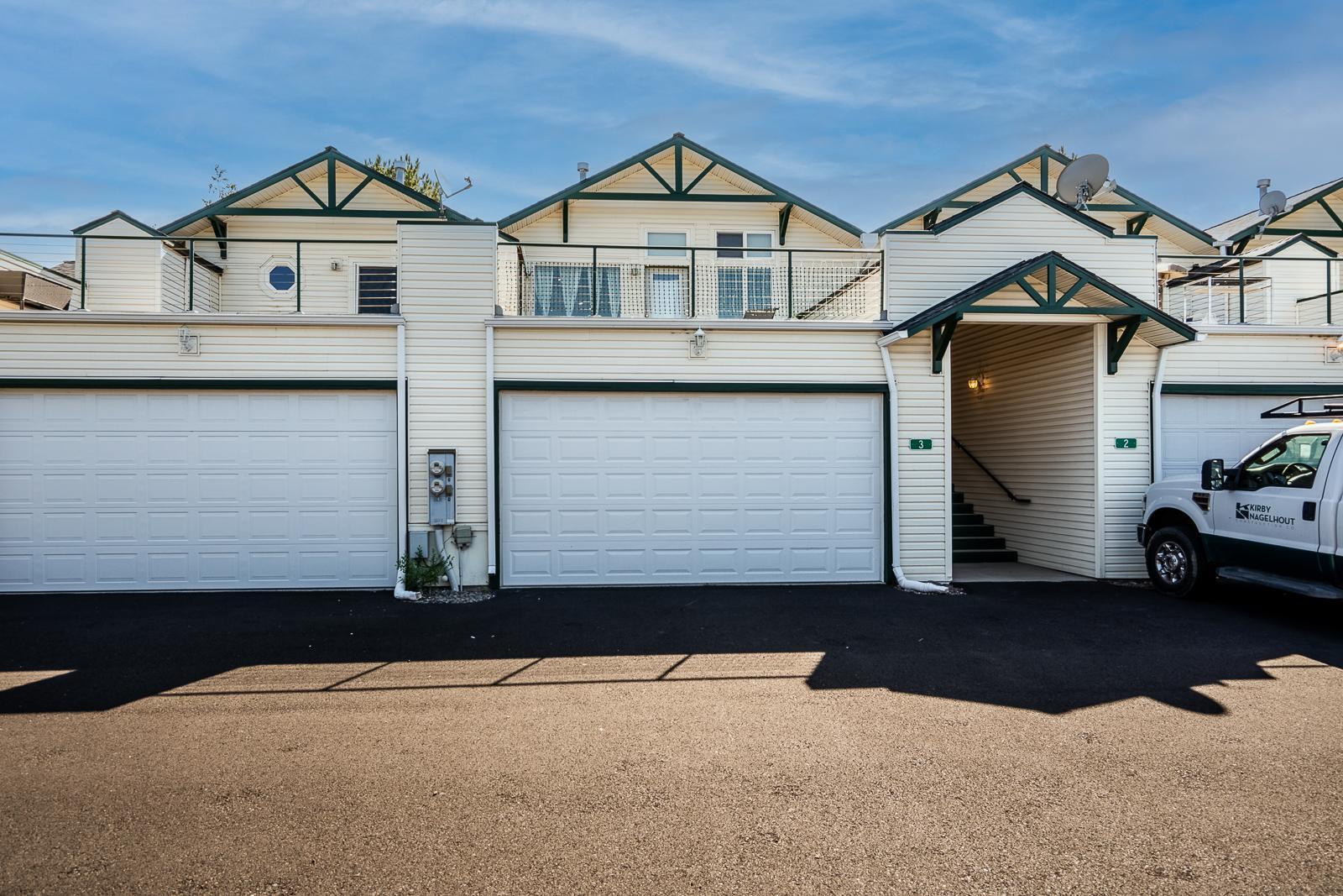 Boulder Brook - Residential