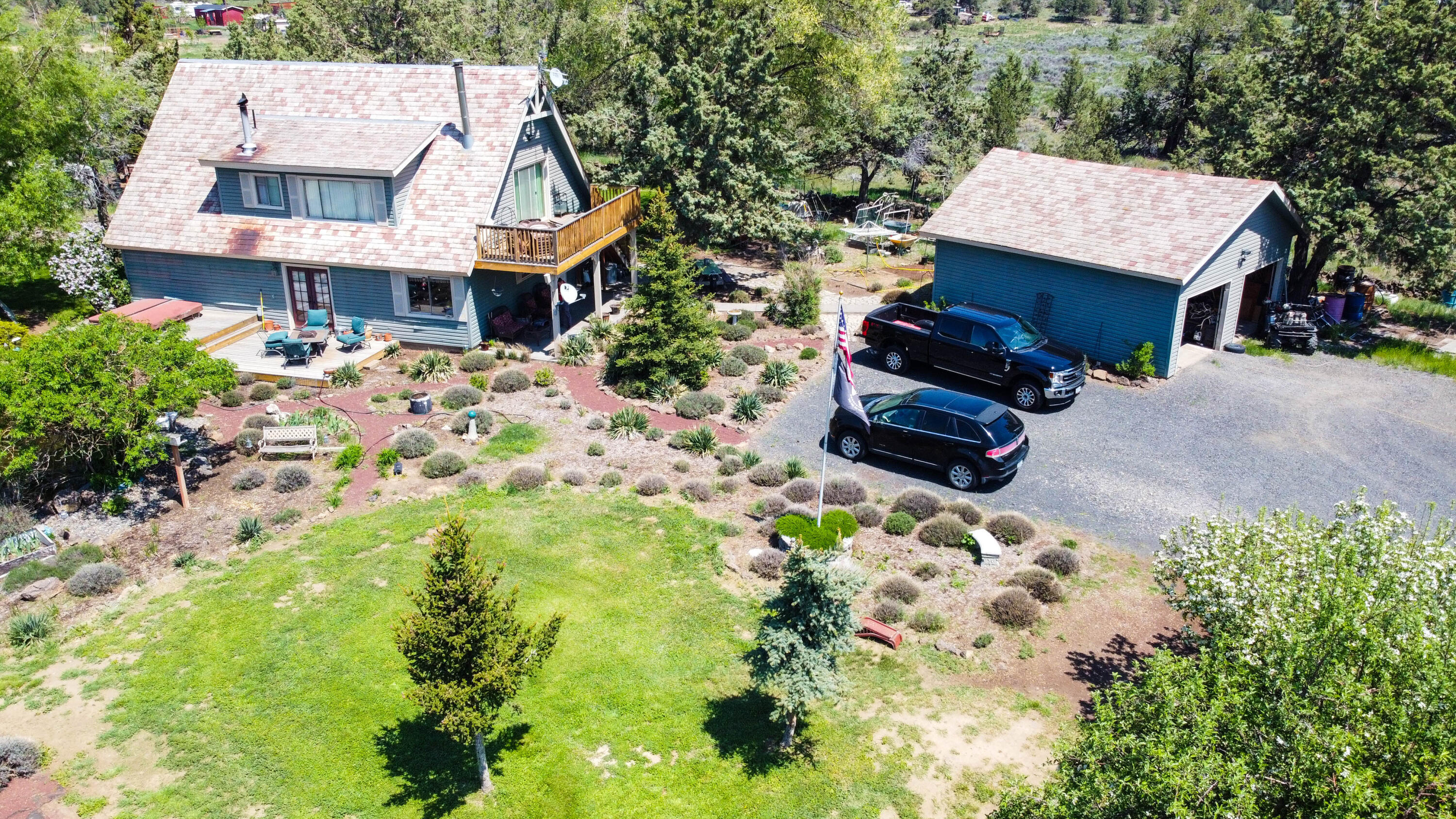 3990 NE 33rd Street