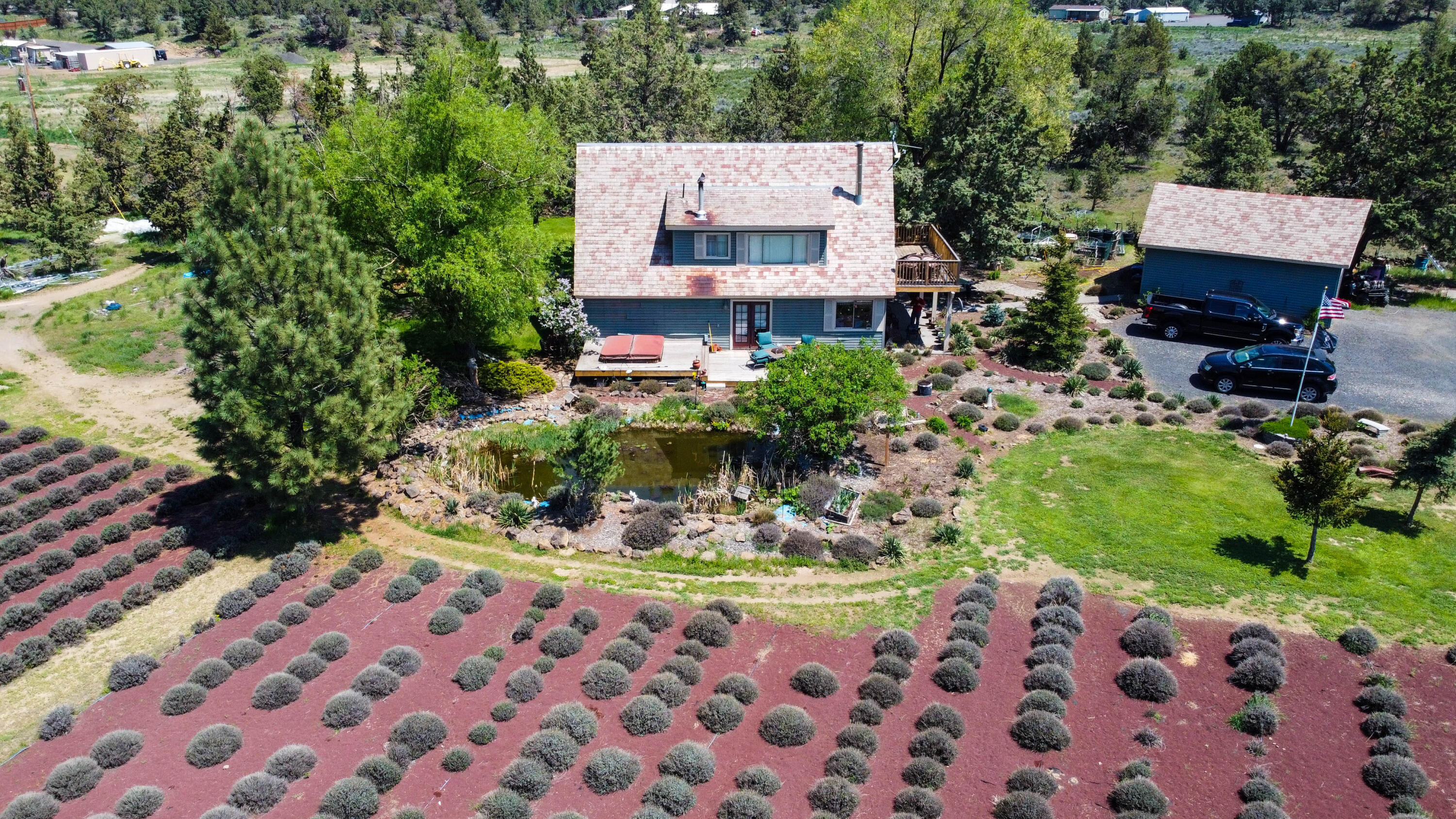 3990 NE 33rd Street