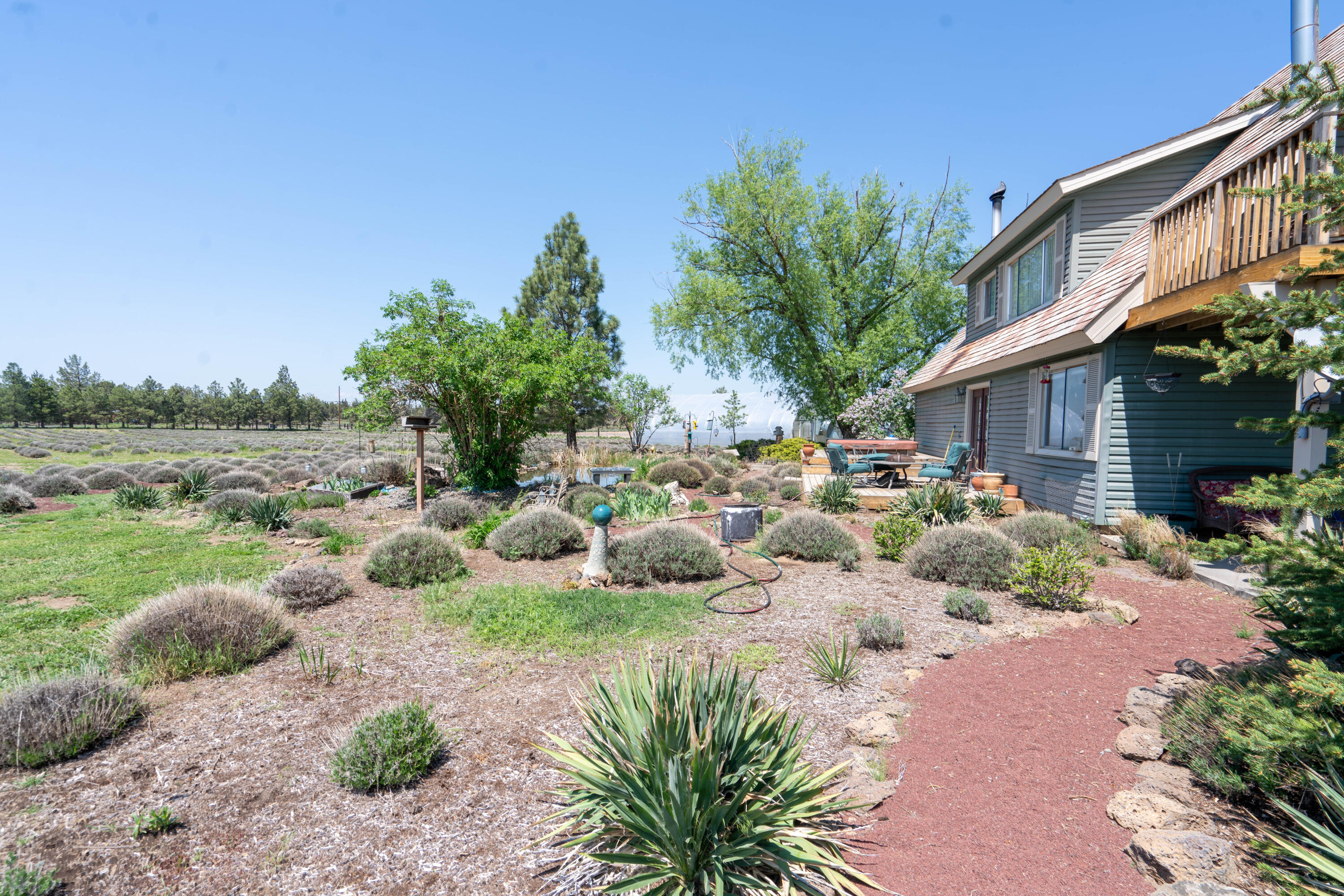 3990 NE 33rd Street