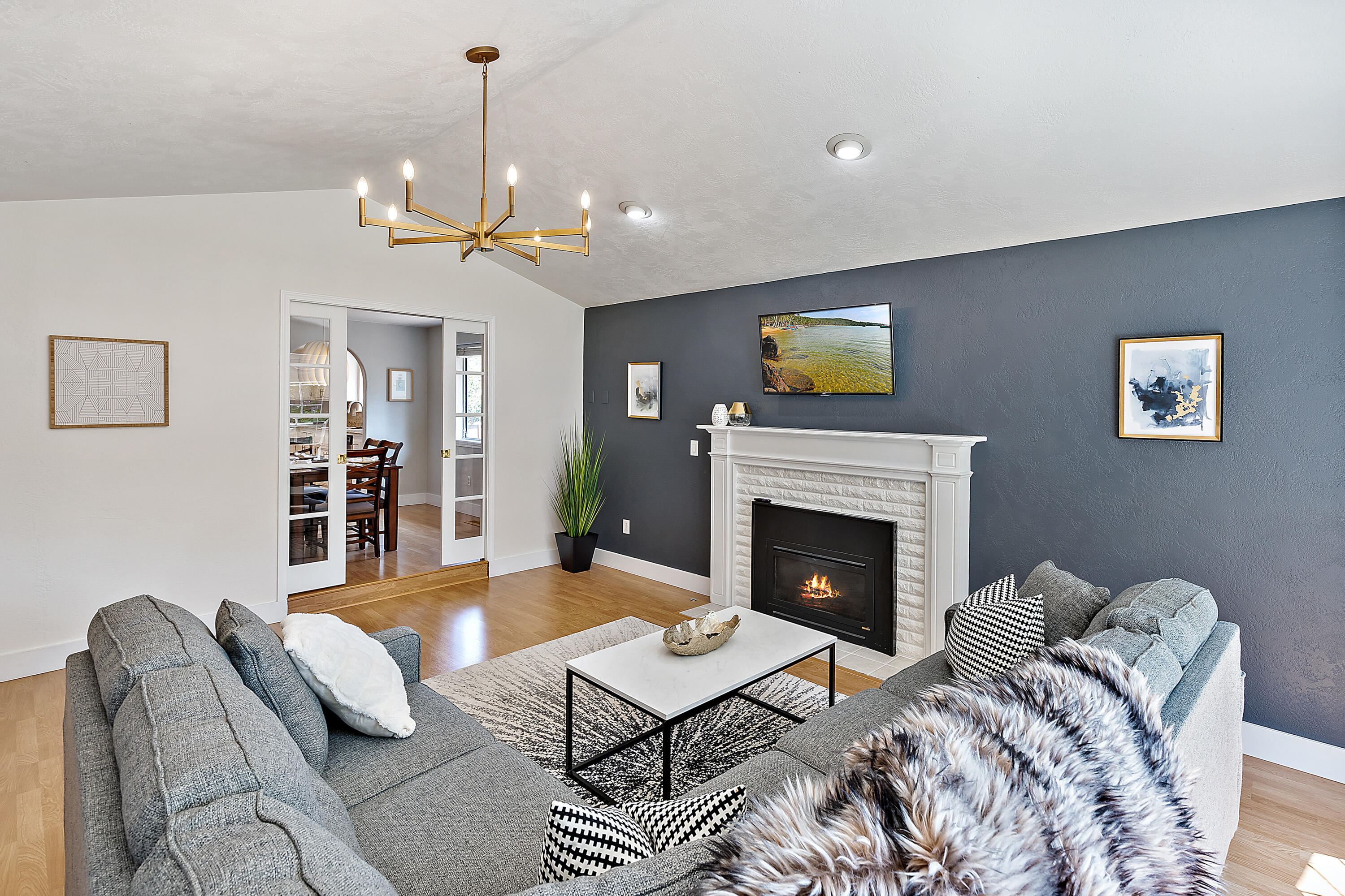 Pine Crest Court Subdivision - Residential