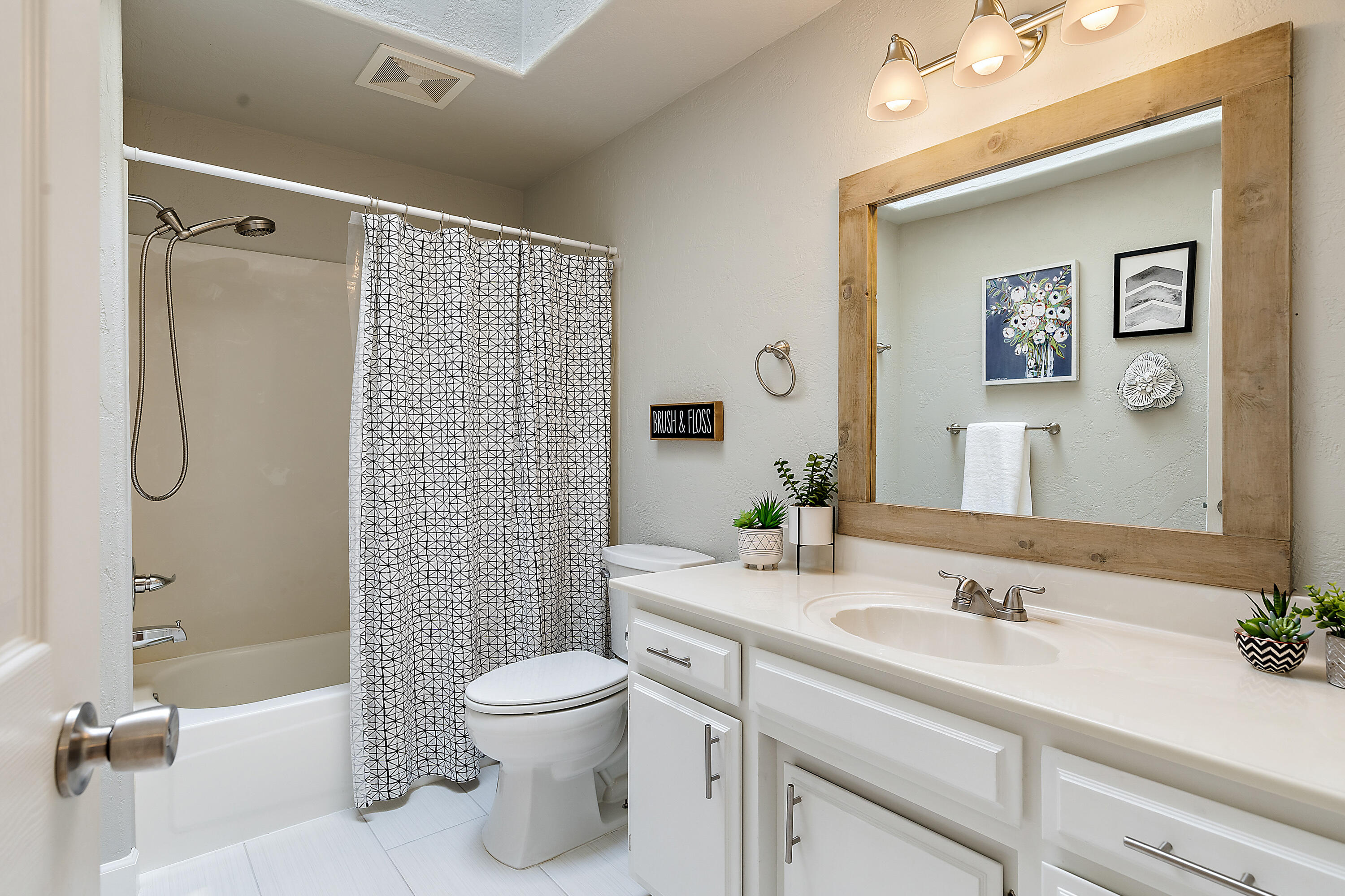 Pine Crest Court Subdivision - Residential