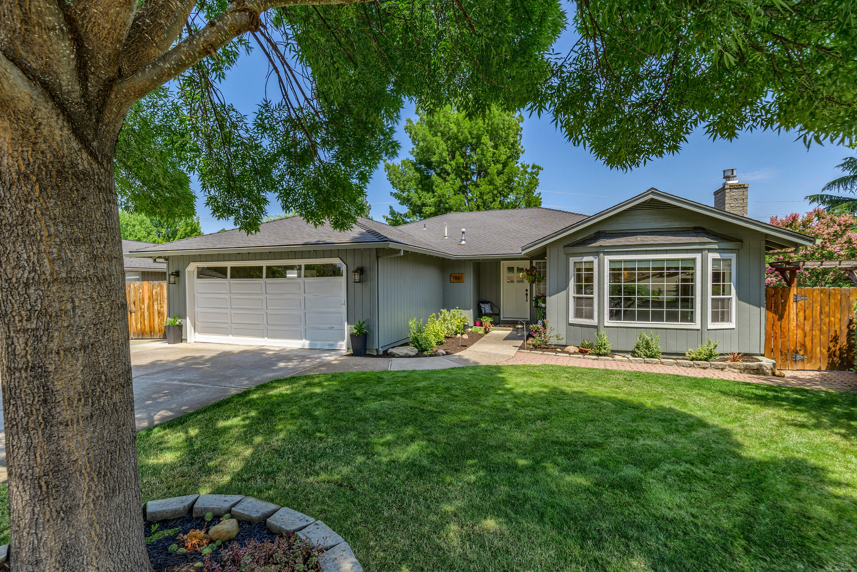 Pine Crest Court Subdivision - Residential
