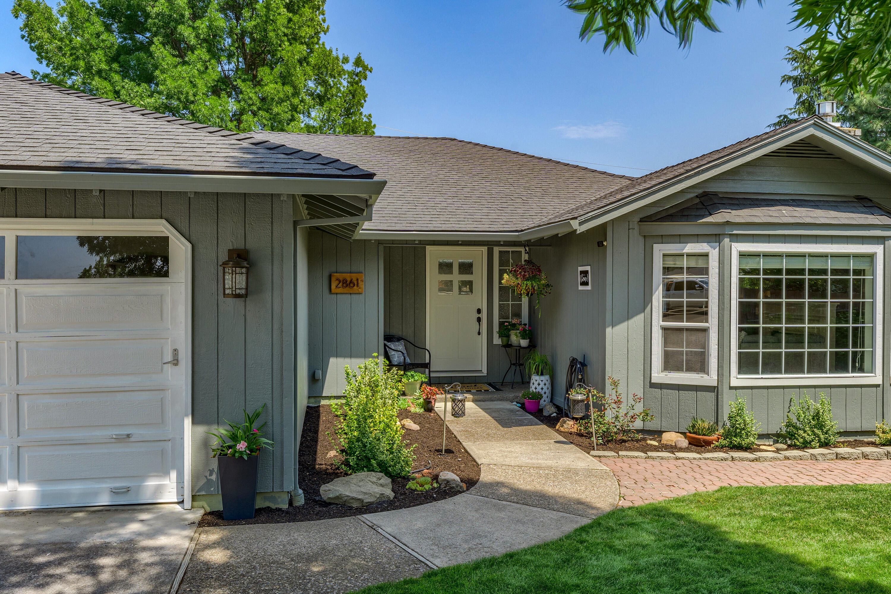 Pine Crest Court Subdivision - Residential