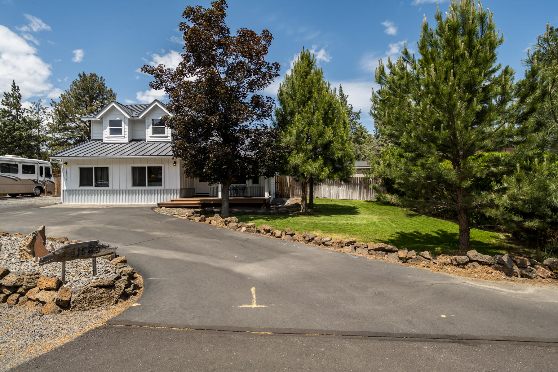 Paulina View Est - Residential