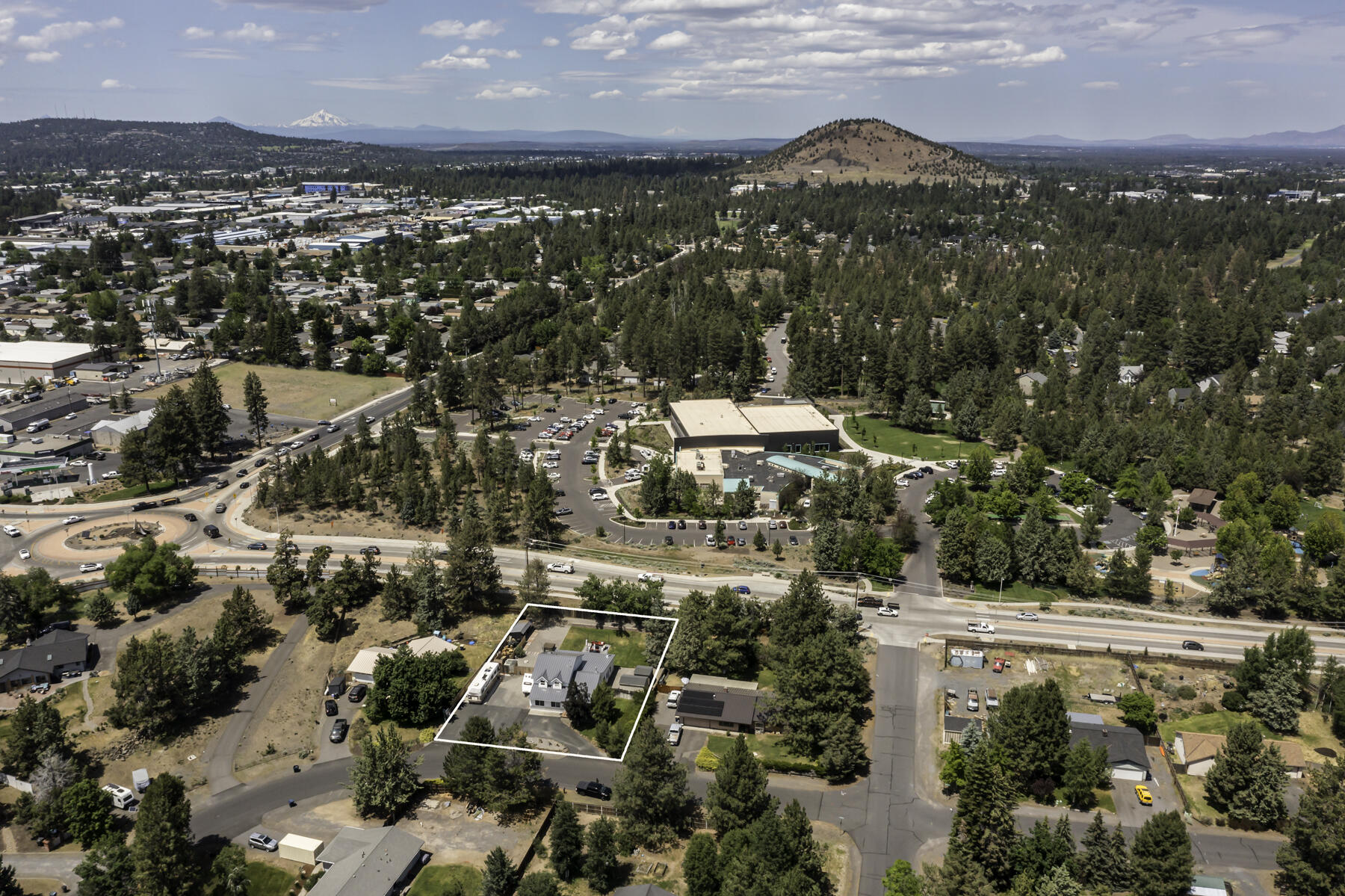 Paulina View Est - Residential