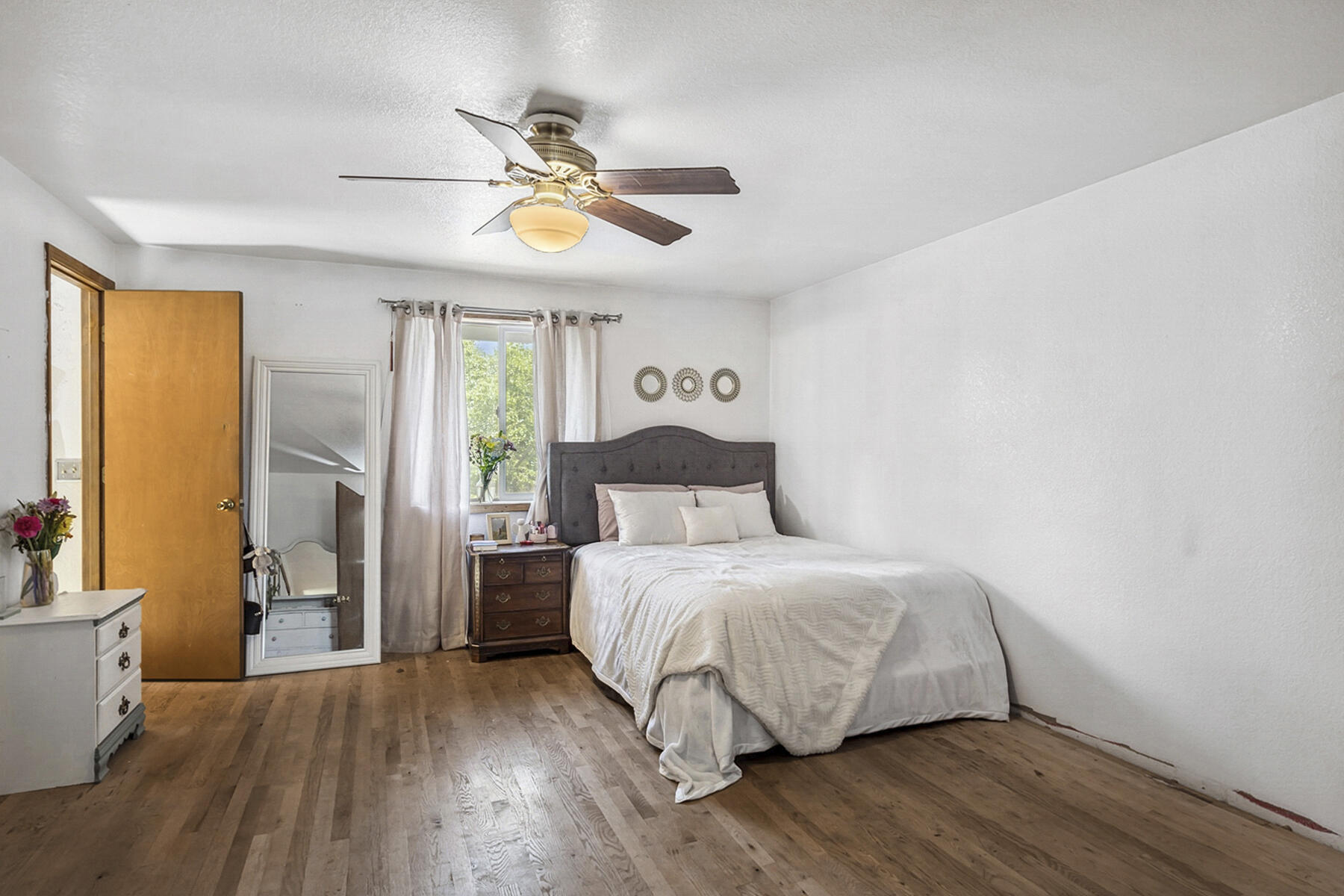 Paulina View Est - Residential